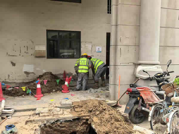 精準(zhǔn)監(jiān)測(cè)除隱患！滄州供排水集團(tuán)快速處置供水漏點(diǎn)